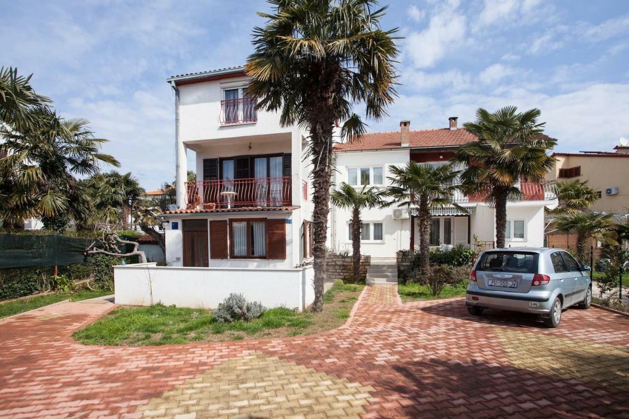 Apartmani Bojana Ровинь Экстерьер фото
